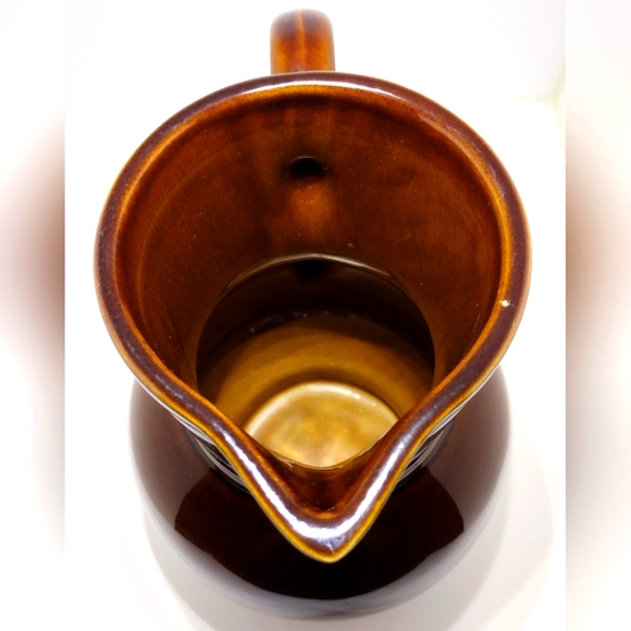 Emile Henry Pitcher 1 Liter Pitcher - Picture 8 of 10